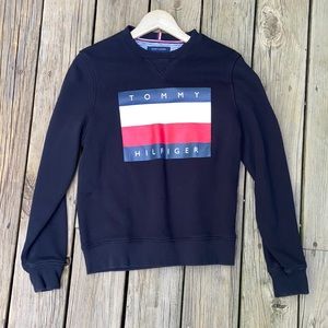 Black Tommy Hilfiger Sweatshirt